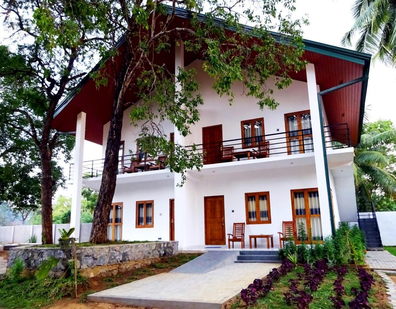 Athkandura Hotel Habarana Exterior foto